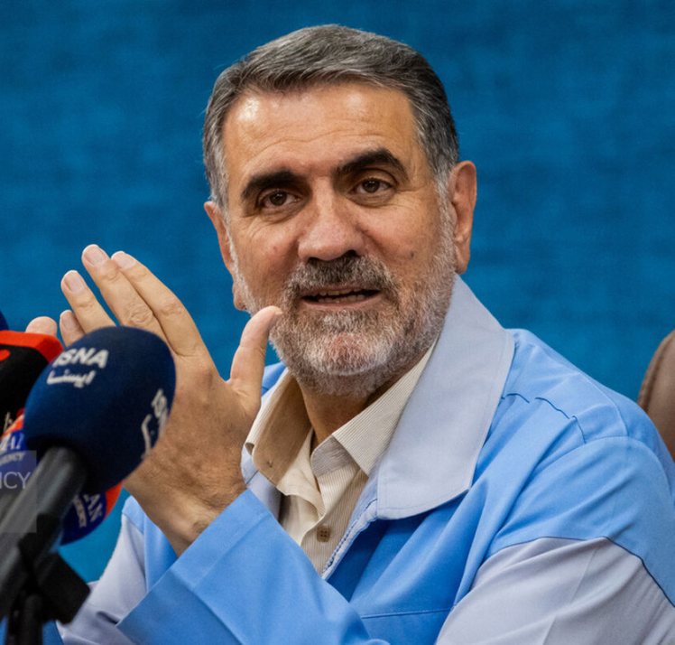 رئیس سازمان مدیریت بحران اعلام کرد سفارش ۲هواپیمای اطفای حریق و تأمین ۲۰ وسیله پرنده امدادی