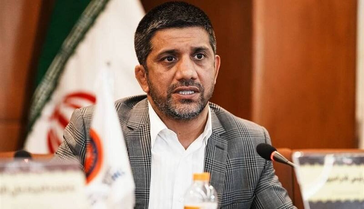 دبیر دوباره به فوتبال برگشت؛ این بار با هشدار جدی