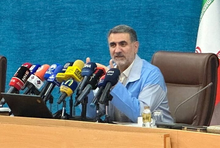 رئیس سازمان مدیریت بحران اعلام کرد سفارش ۲هواپیمای اطفای حریق و تأمین ۲۰ وسیله پرنده امدادی